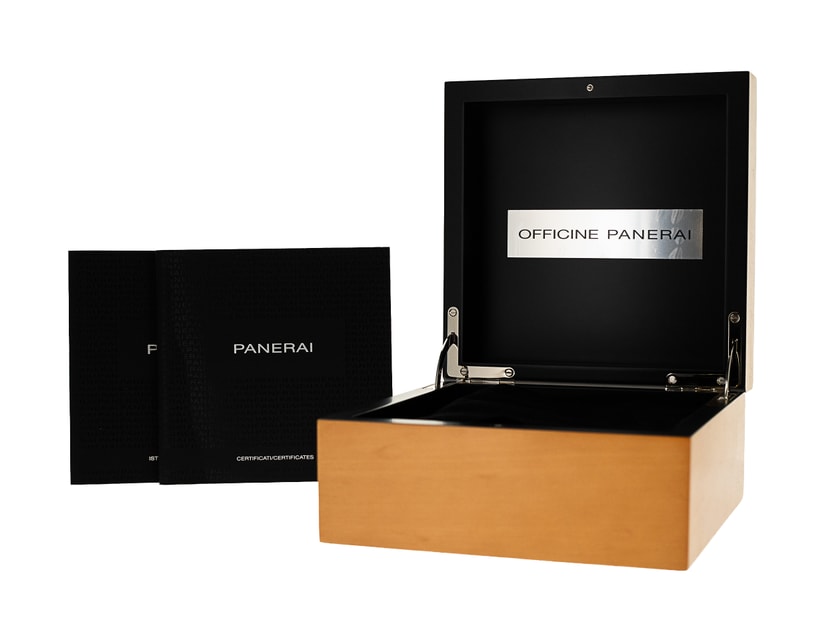 Panerai Luminor Marina PAM00661 Image 4